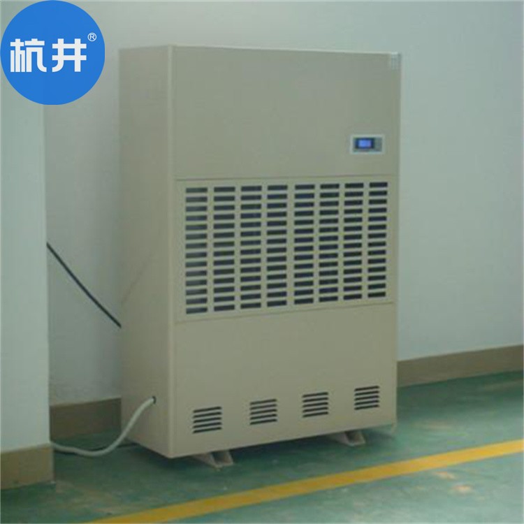 冬季使用抽湿机时需注意保持温度