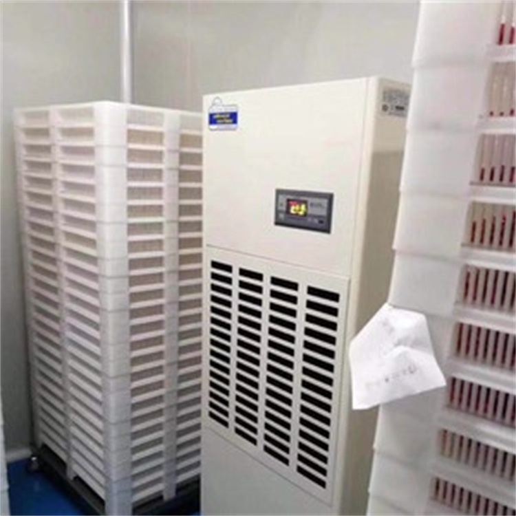 梧州高温季节易受潮如何改善？购买杭州井泉环保科技有限公司生产的杭井牌：CFZ-20／S 380V／50Hz 除湿量20kg／h抽湿机来解决